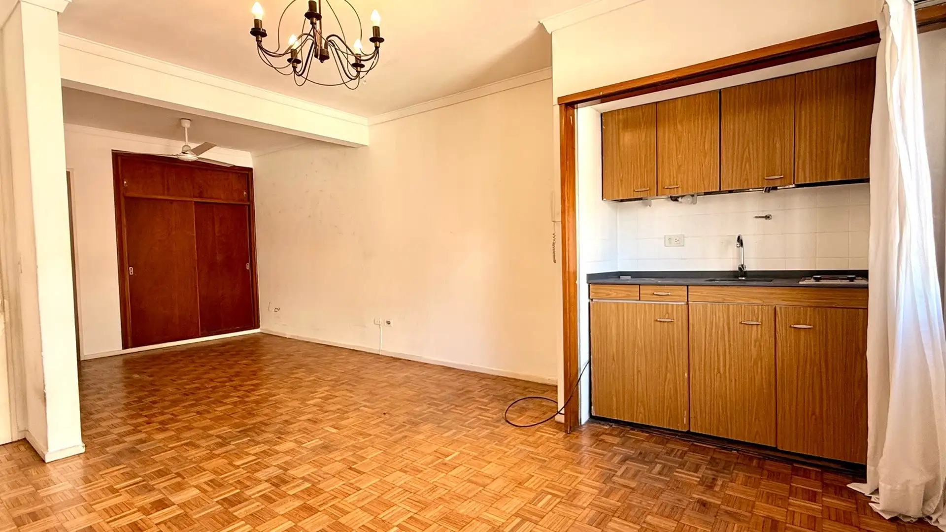 Квартира-студия в Palermo с мебелью и кондиционером