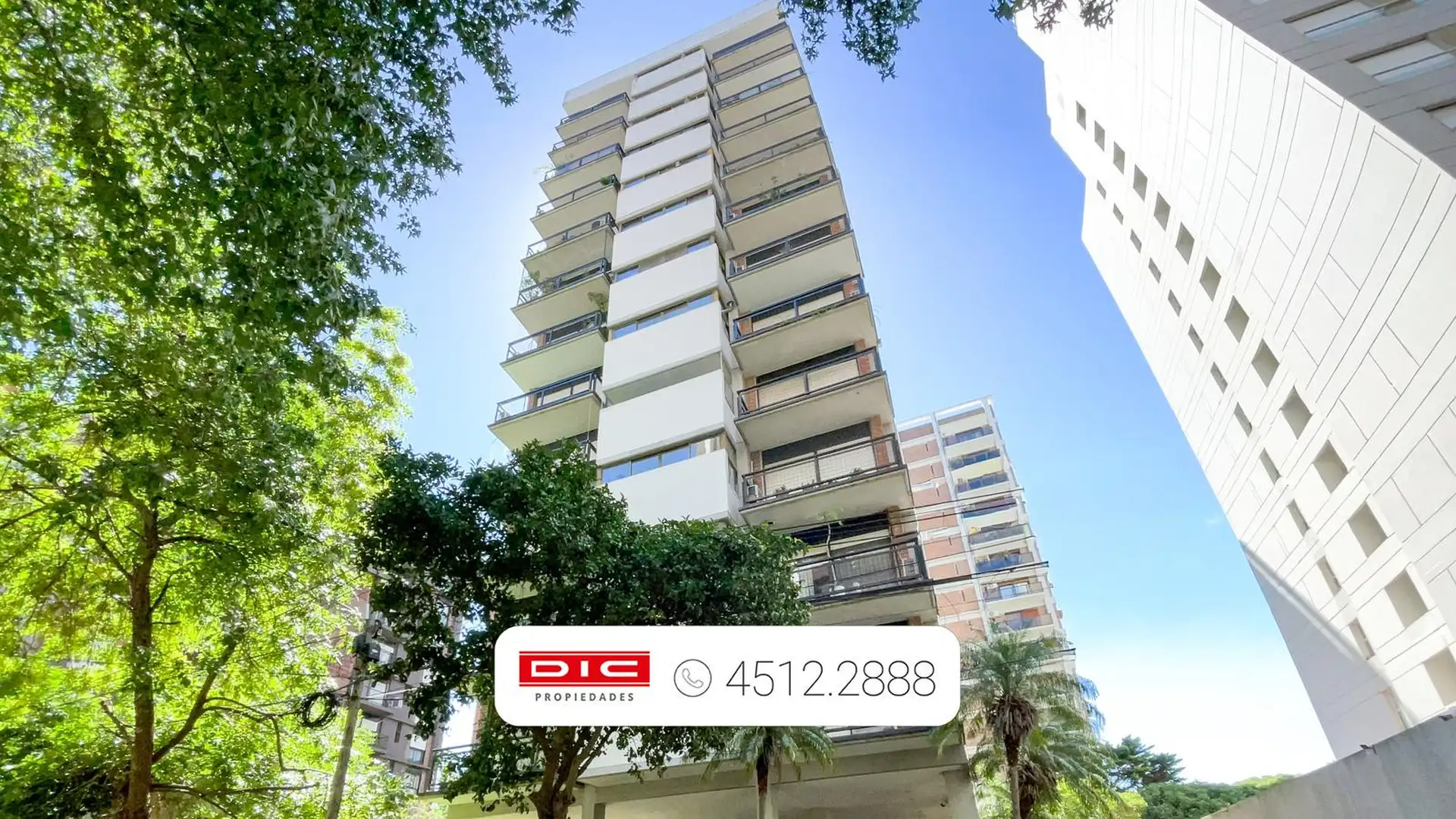 Departamento de 2 ambientes con balcón en Martínez