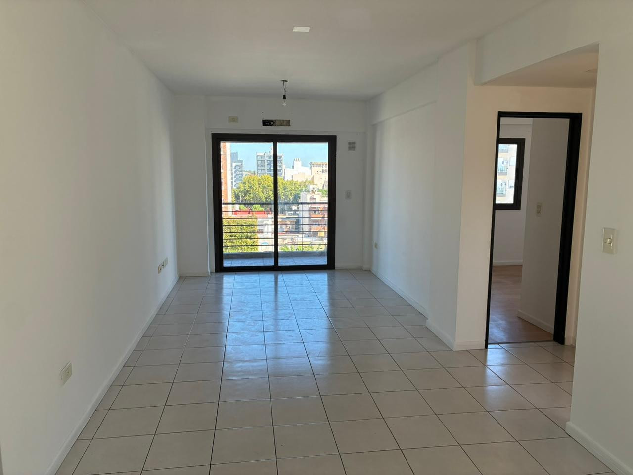 Two-bedroom apartment in Caseros, Tres de Febrero Partido