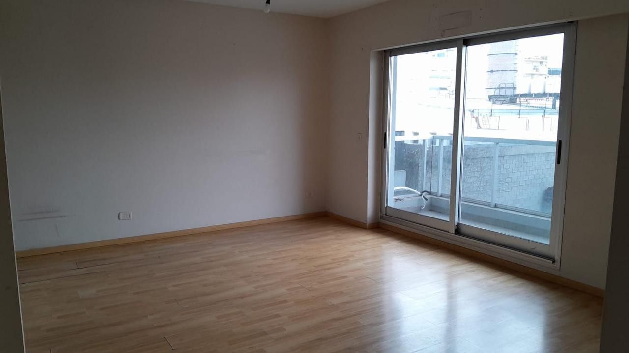 Departamento de 2 ambientes con balcón en Palermo