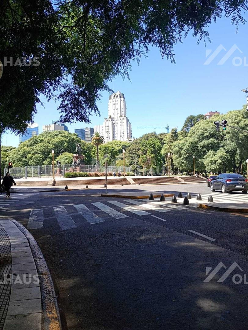 Three-bedroom apartment in Retiro