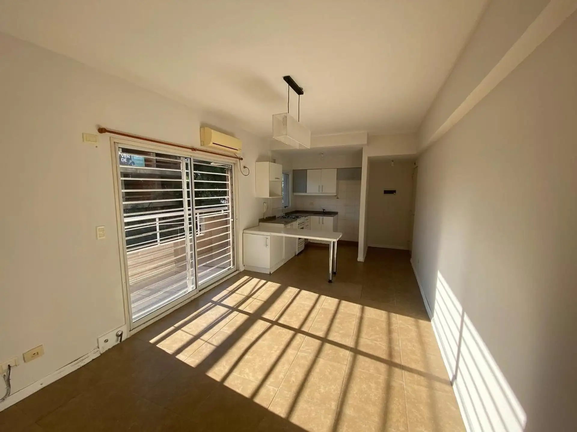 Departamento de 2 ambientes en alquiler en La Paternal