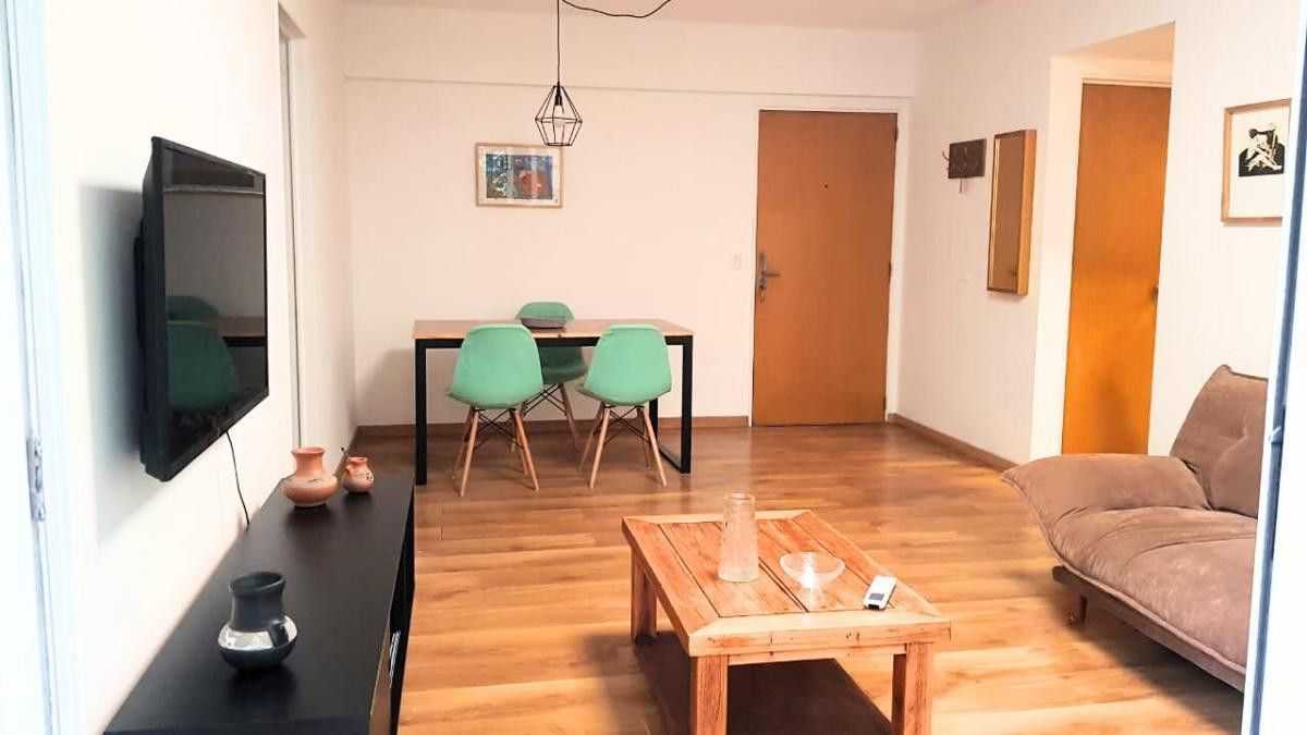 Departamento amoblado de 2 ambientes con balcón en Puerto Madero
