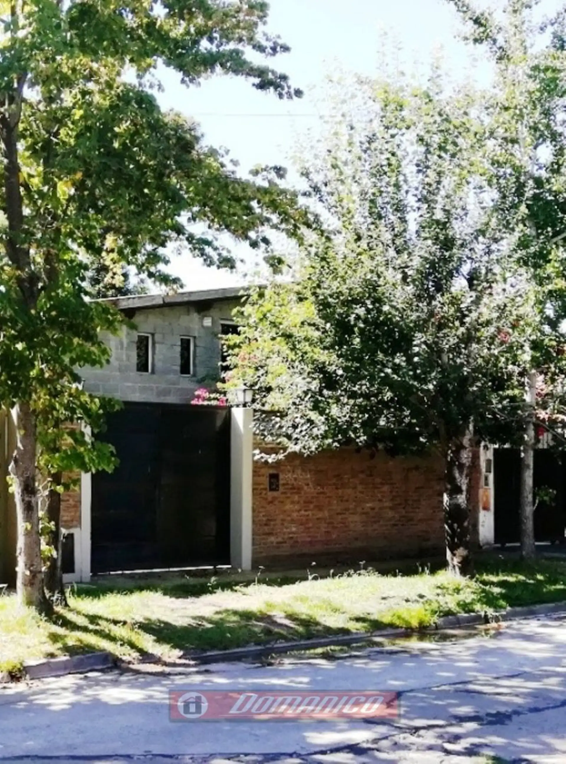 Casa en alquiler de 2 dormitorios en Castelar (Morón)