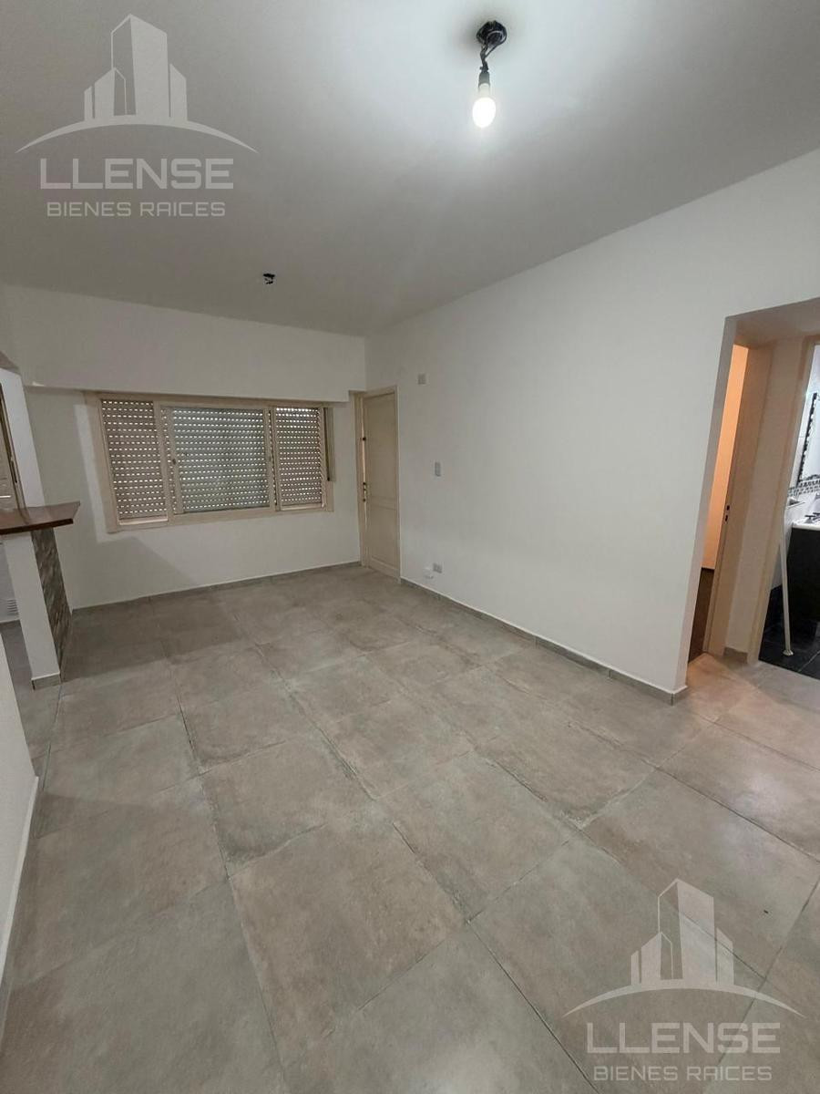 Departamento de 3 ambientes en Quilmes centro