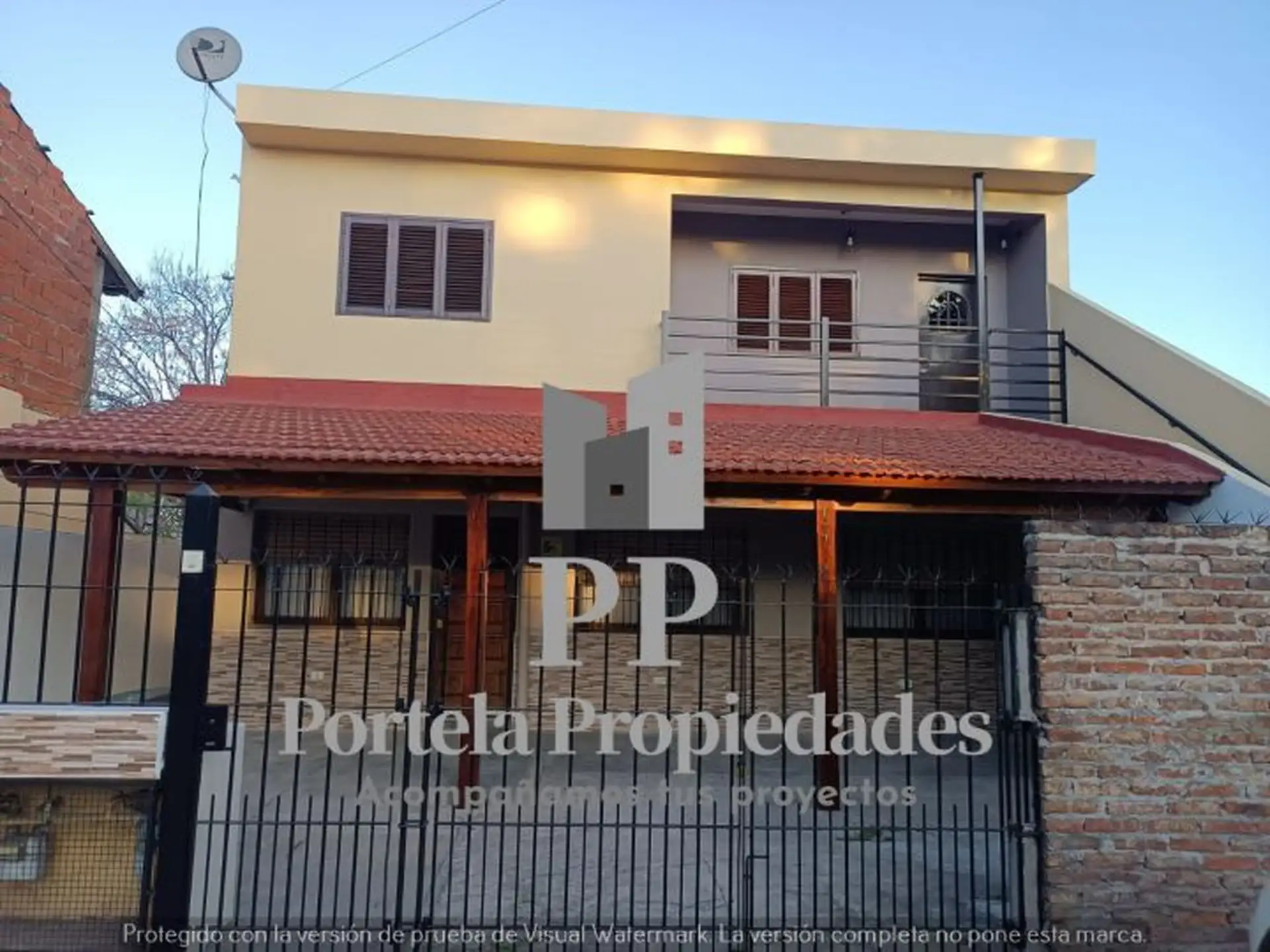 Apartamento de três ambientes com 2 quartos em Ituzaingó Norte