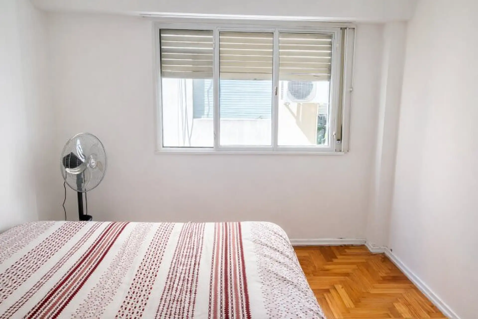 Departamento de 2 ambientes en Chacarita con balcón francés