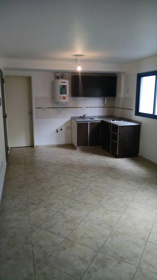 Kitnet de 1 quarto em Morón