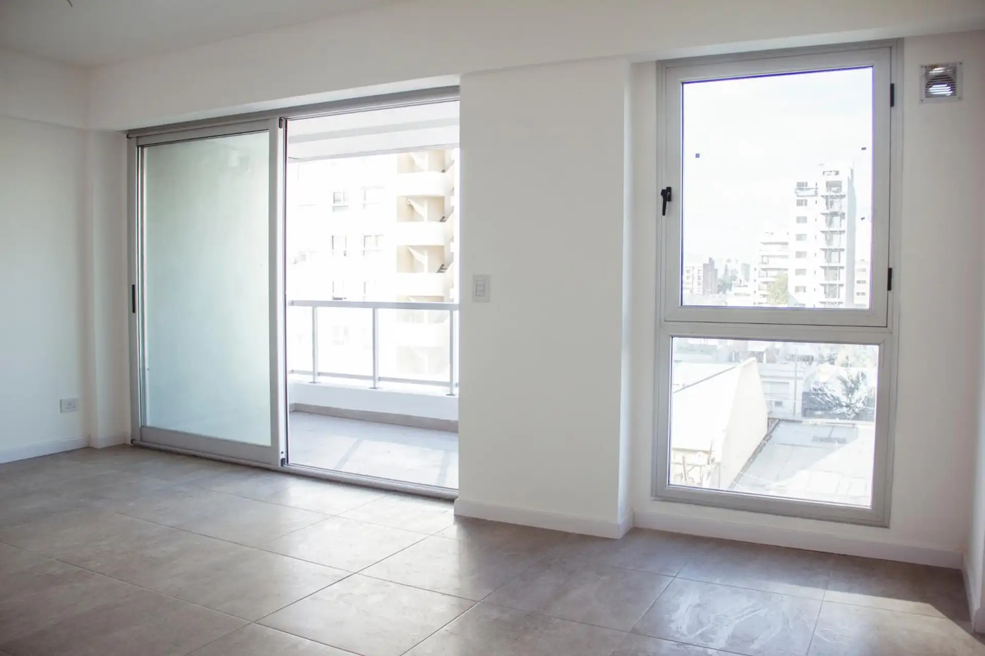 Квартира с 1 спальней и меблировкой не указано в Lanús Oeste