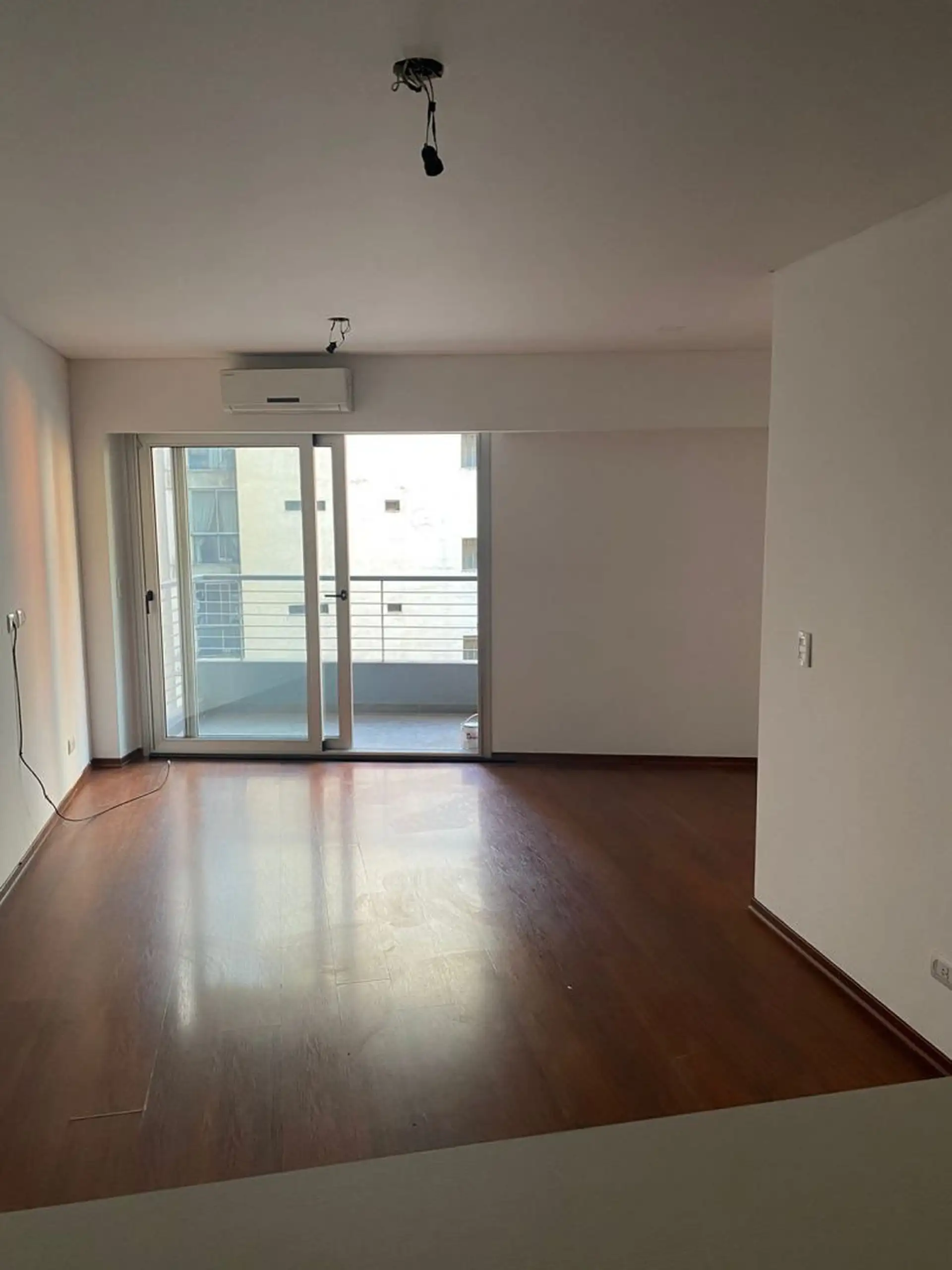 Квартира-студия с парковочным местом в Palermo