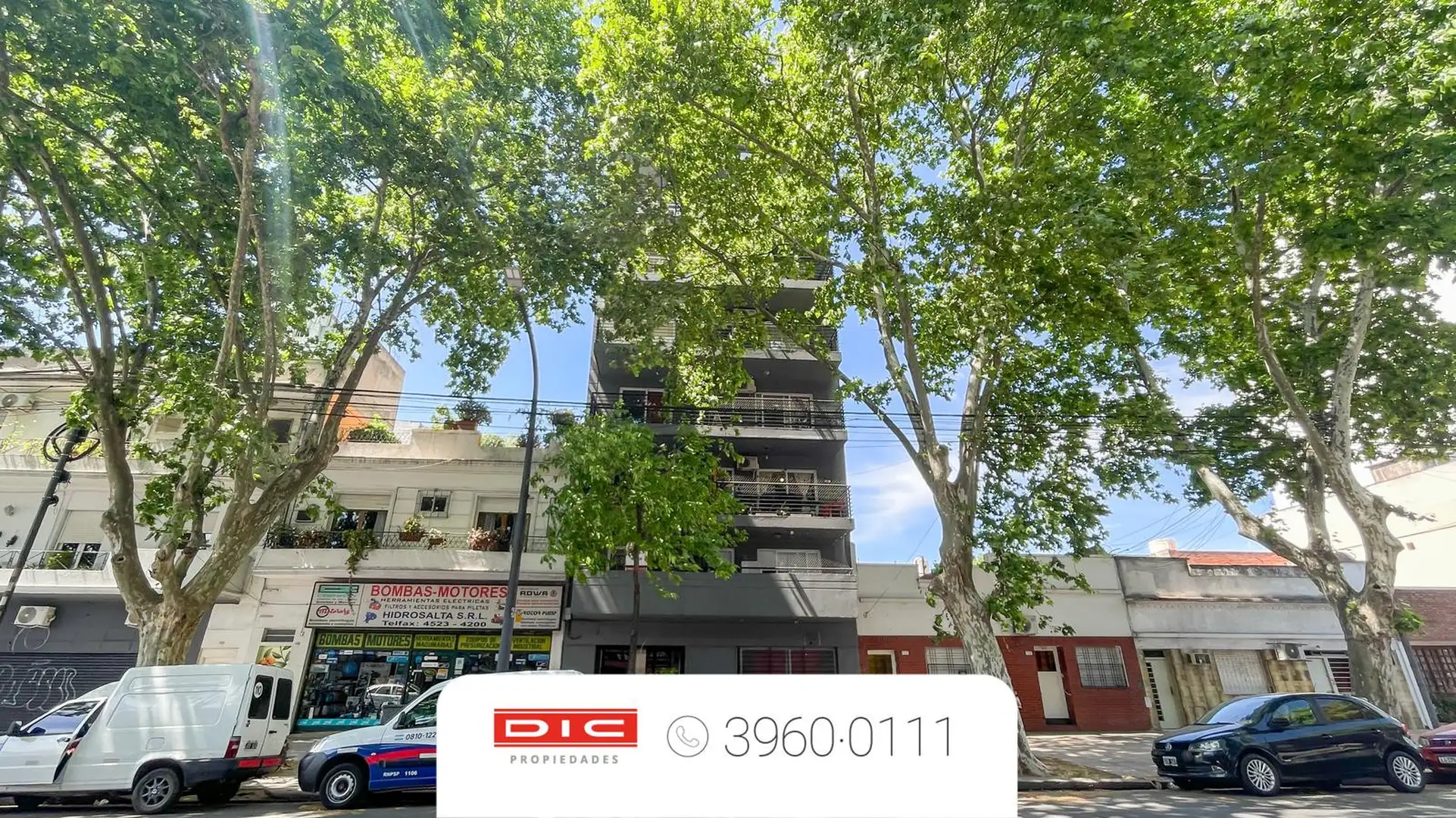 Studio apartment with terrace balcony in Parque Chas