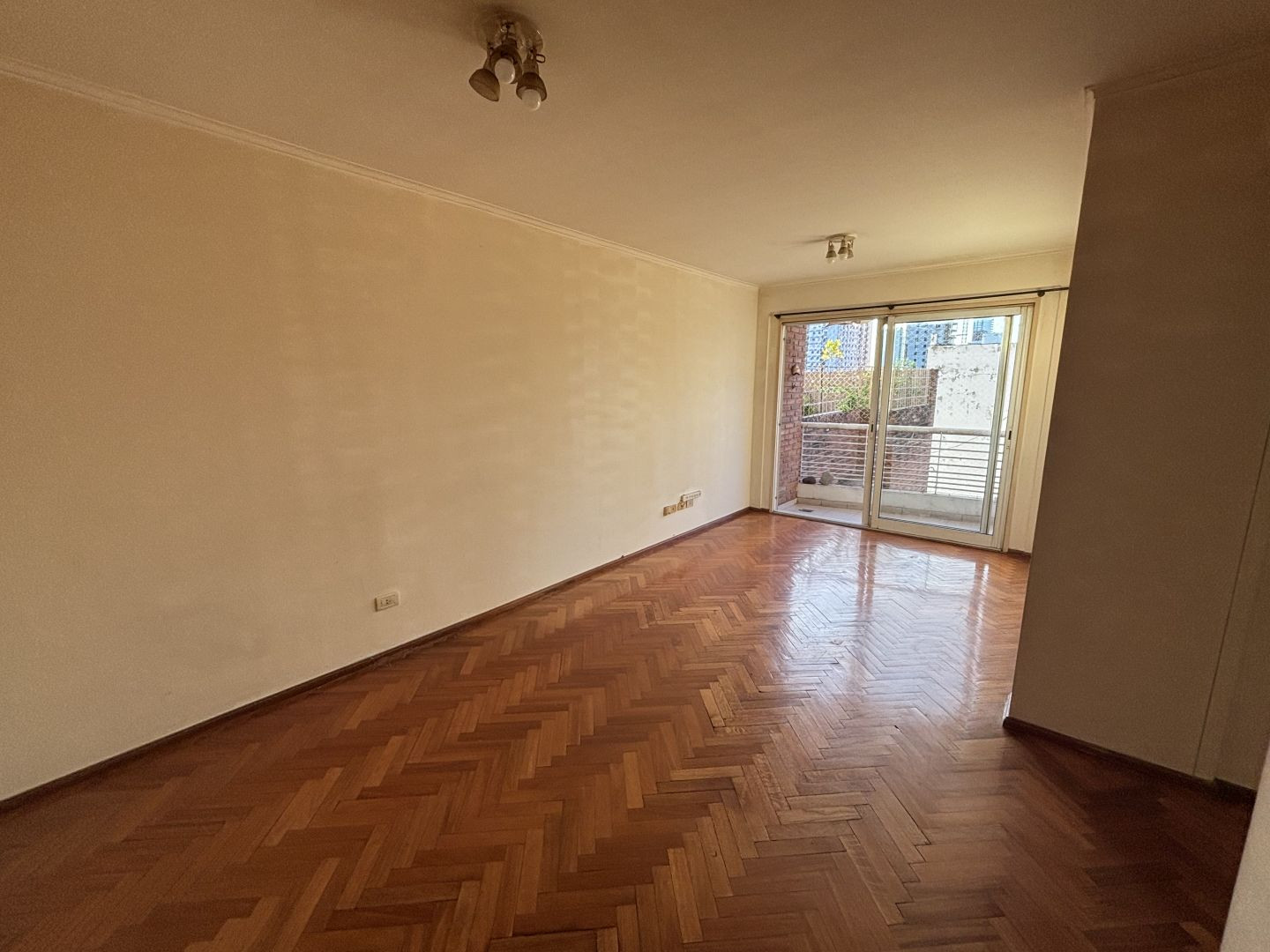 Departamento de 2 ambientes con balcón y baulera en Palermo