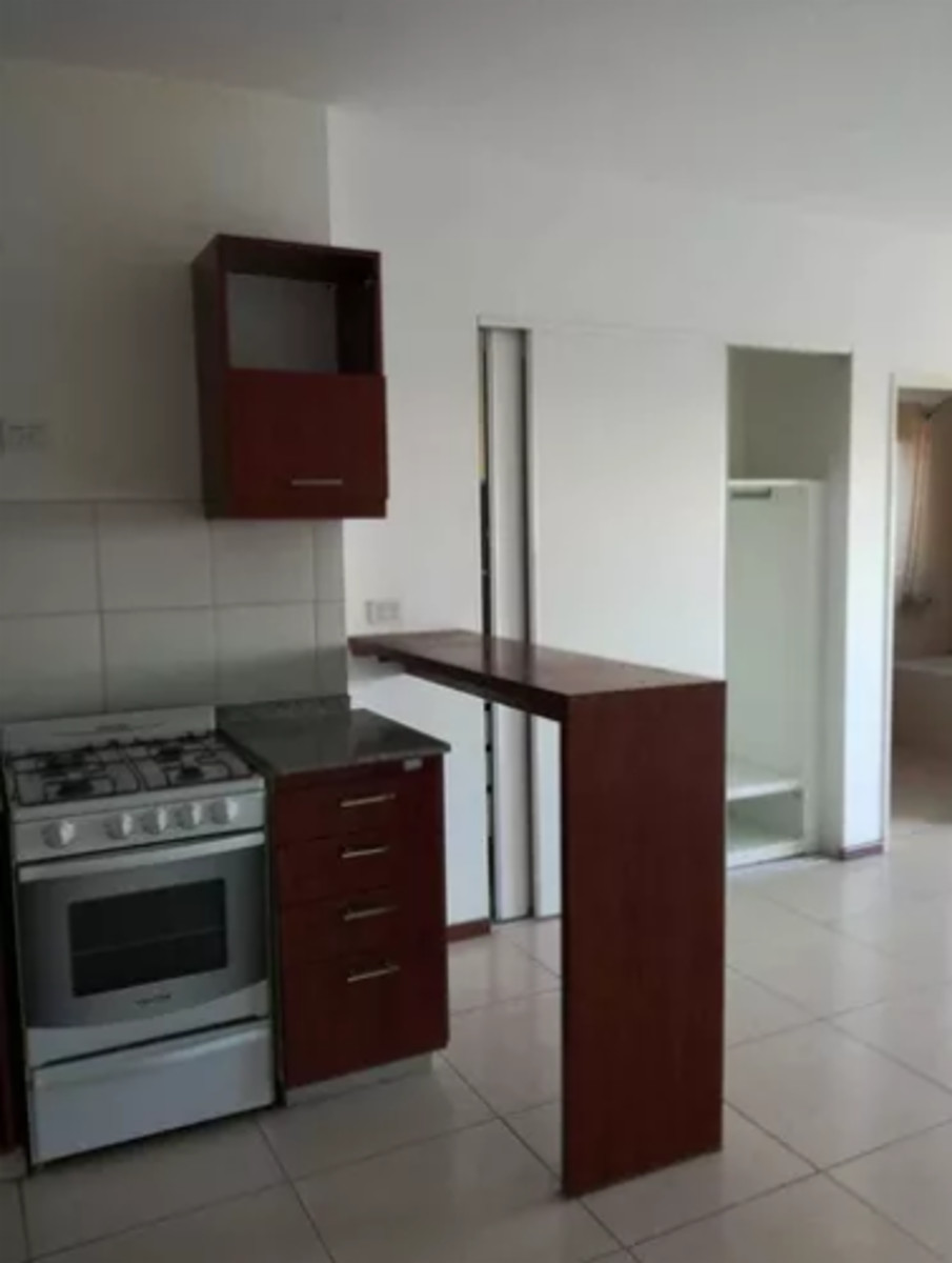 Monoambiente en alquiler en Parque Avellaneda