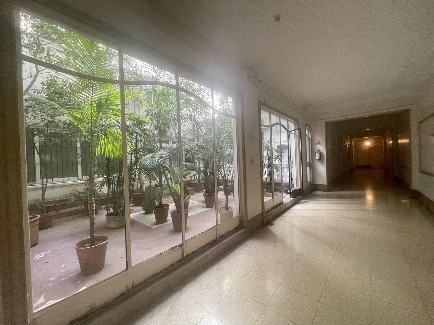 Departamento de 3 ambientes con terrazas en Recoleta