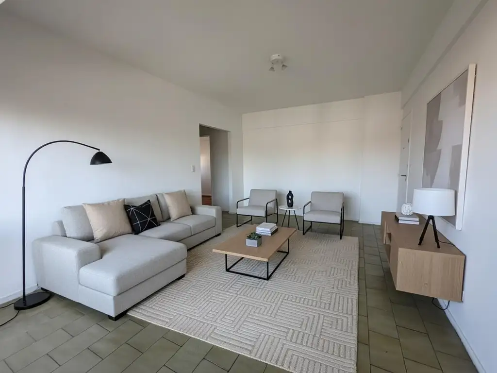 Three-room apartment in Martínez