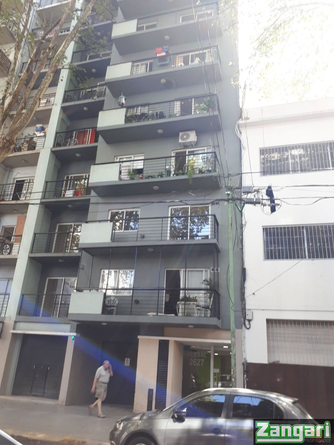 Departamento de 2 ambientes con balcón en Flores