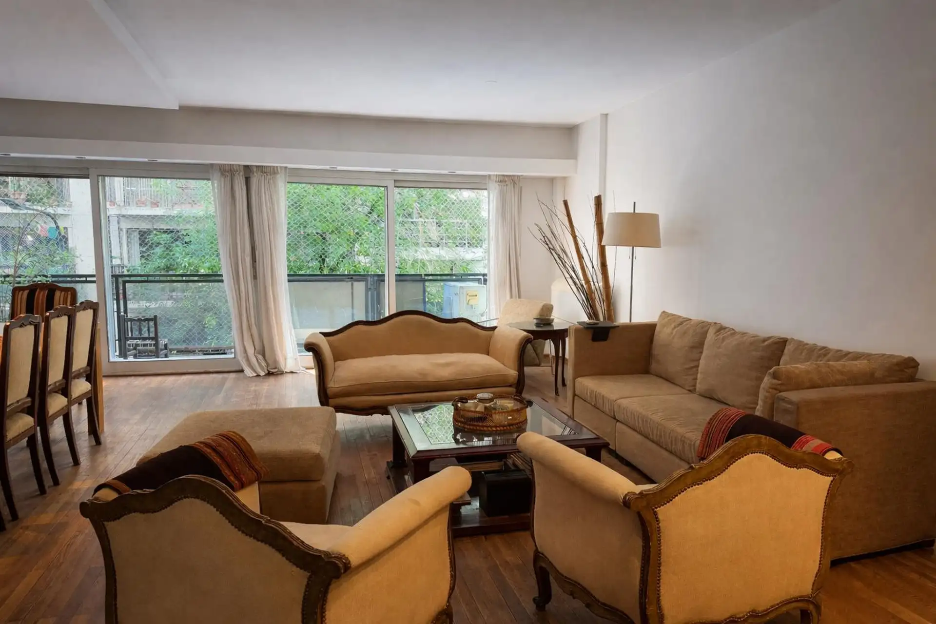 Three-bedroom apartment in Retiro
