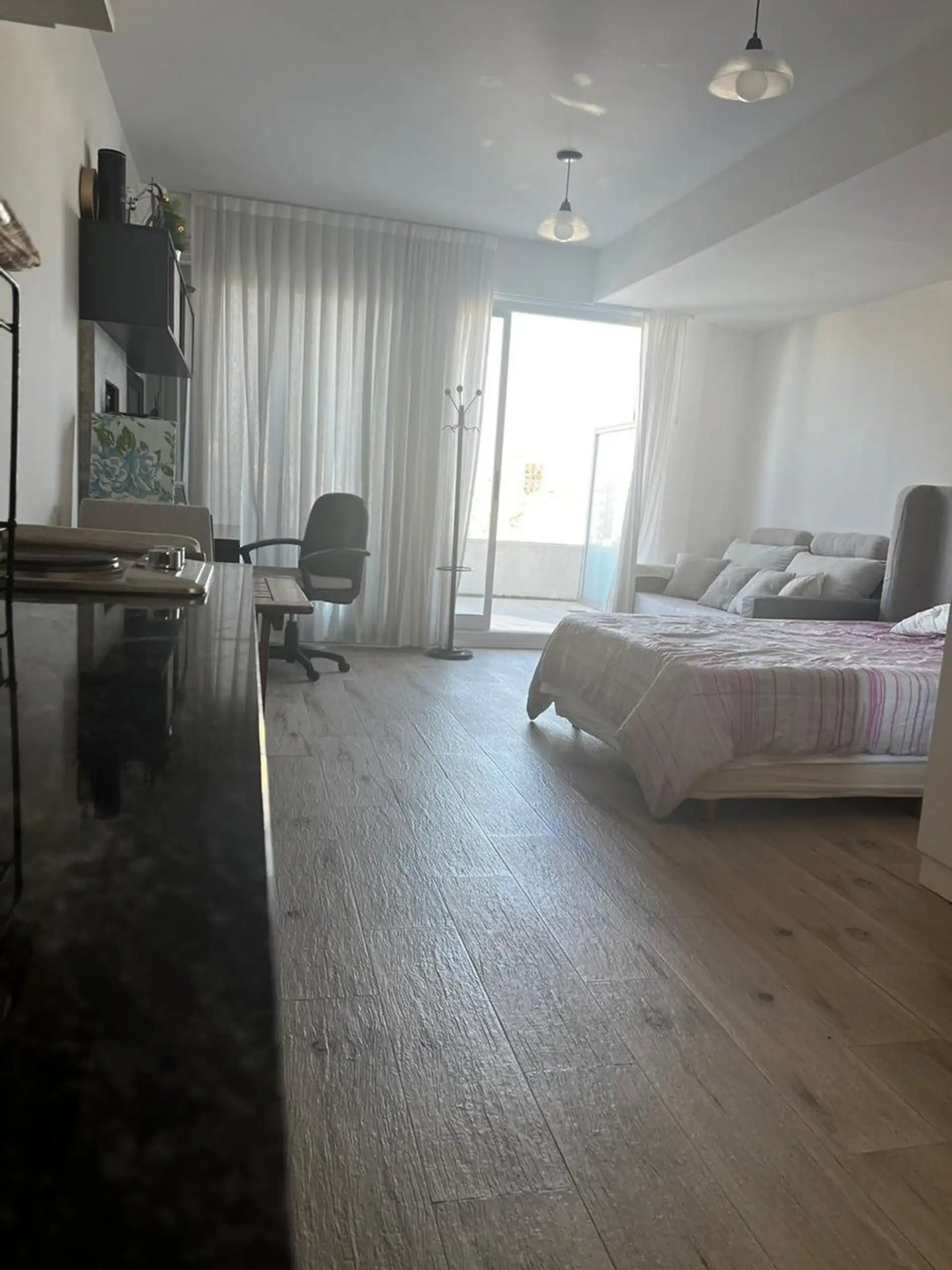 Квартира-студия с балконом в Almagro