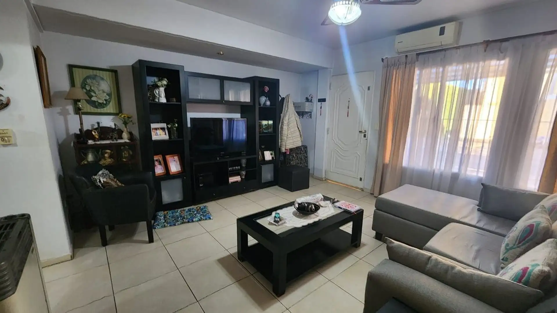 3-bedroom PH on Avenida Santa Fe in Lomas de Zamora