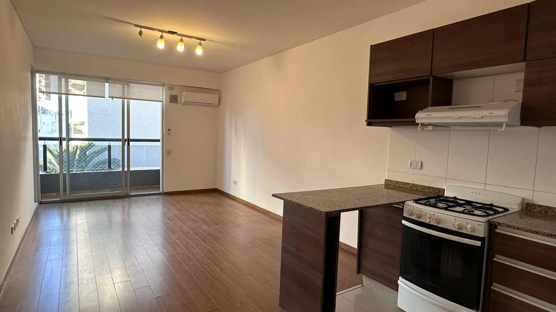 Квартира с 1 спальней и парковочным местом в Caballito