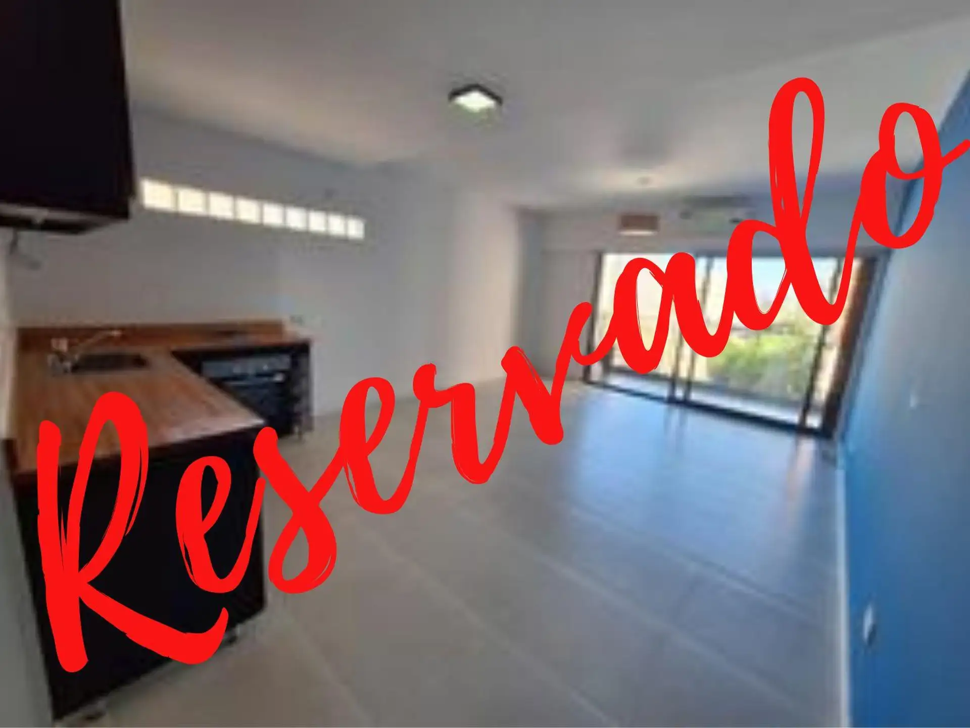 Квартира-студия в Almagro Norte в здании современного типа