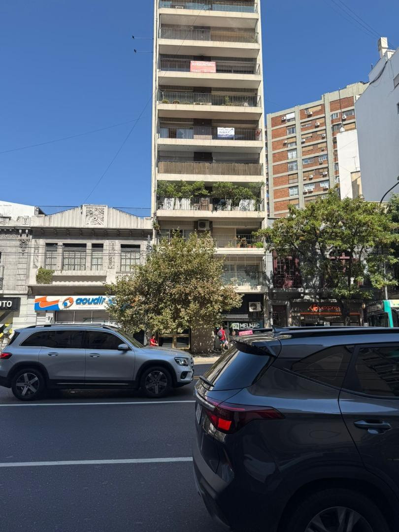 Apartamento de quatro dormitórios em Palermo