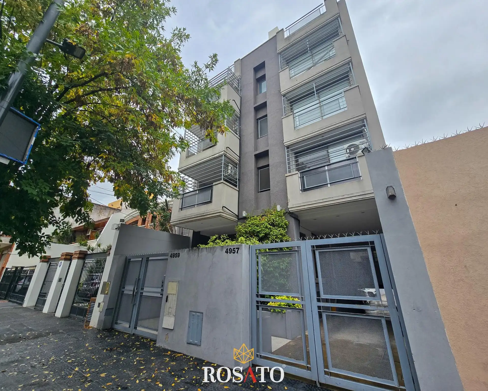 Departamento monoambiente con cochera en Villa Lugano