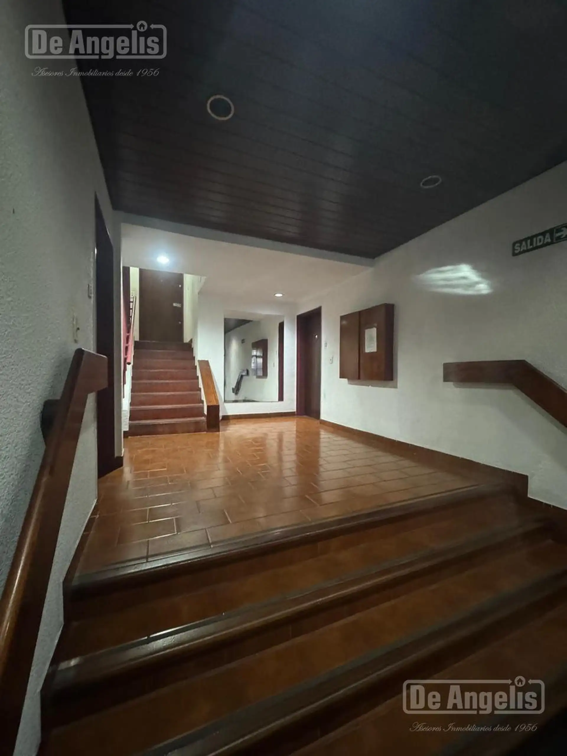 Apartamento de 3 ambientes com 2 dormitórios em Morón Sur