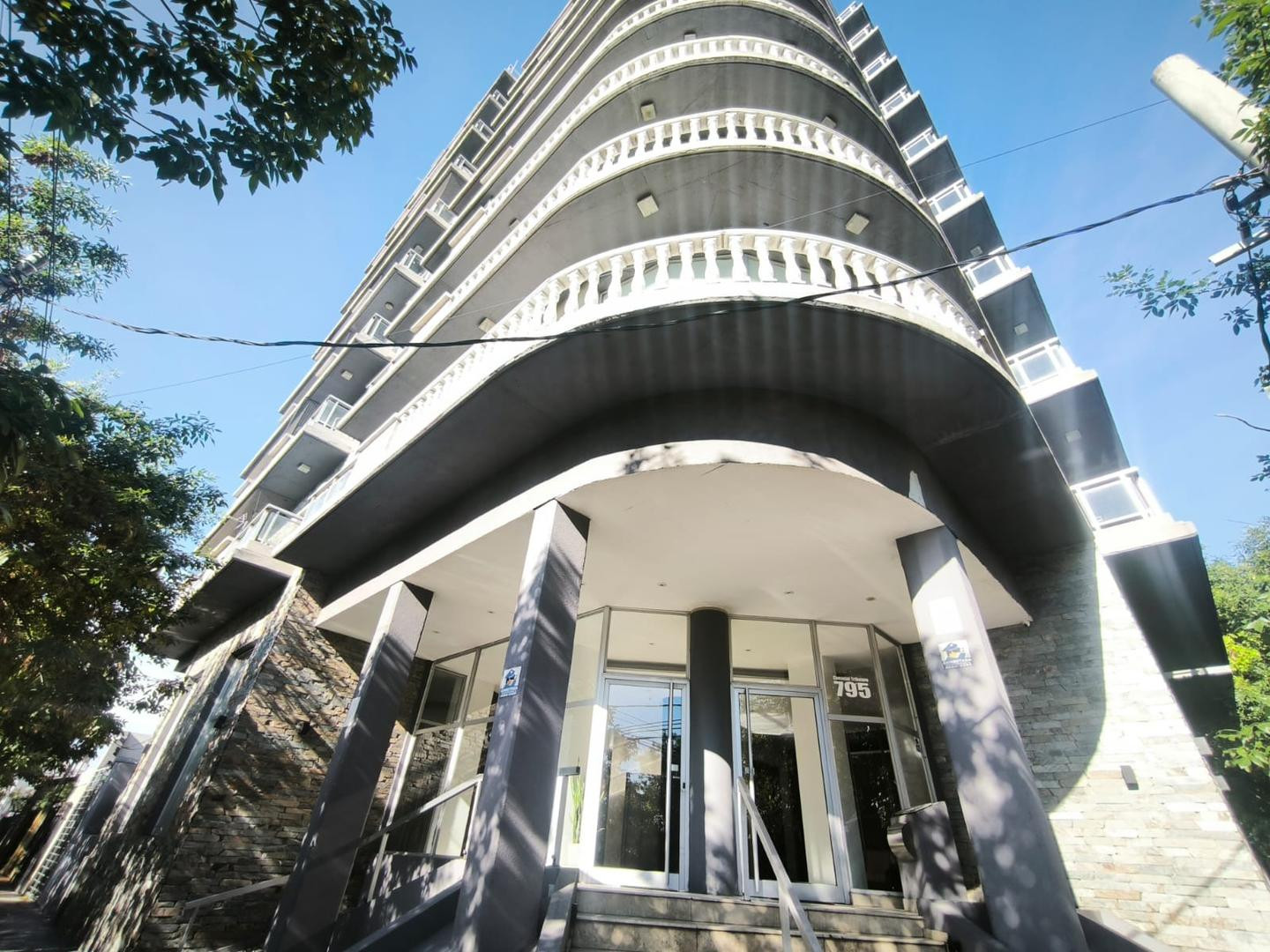 Departamento de 2 ambientes con balcón en San Miguel