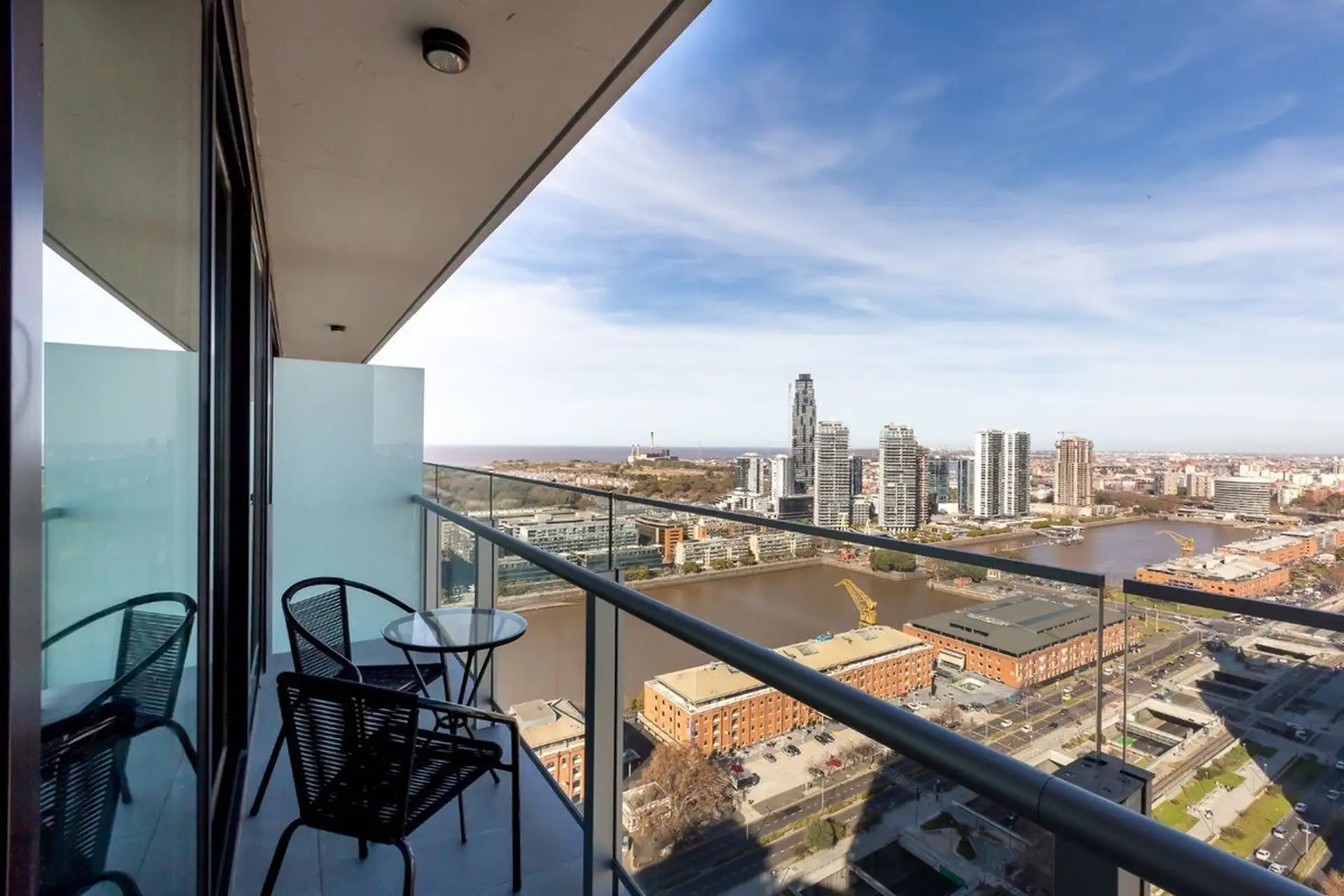 Departamento amoblado de 1 dormitorio en Puerto Madero