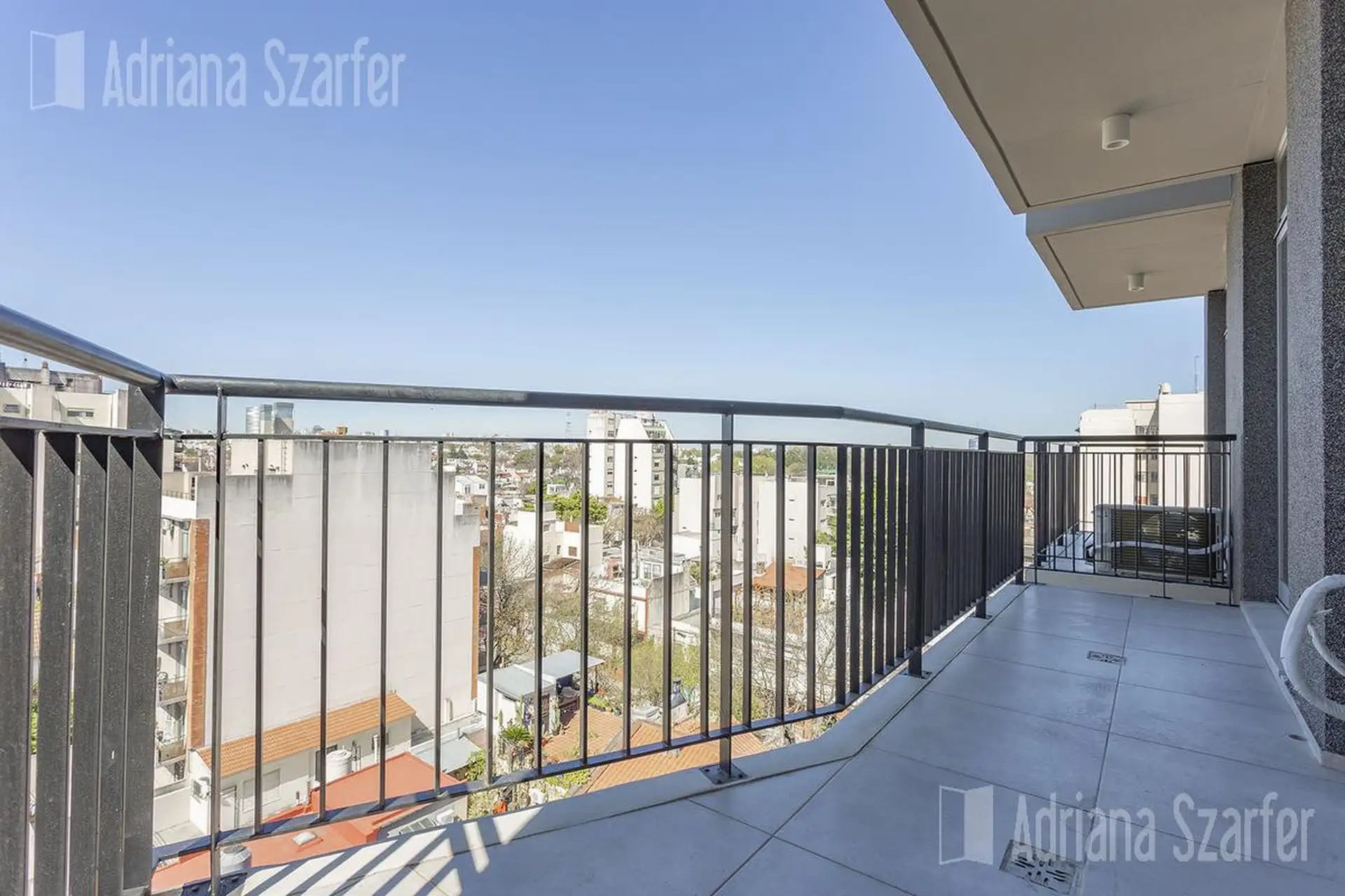 Квартира с 1 спальней и балконом в Saavedra