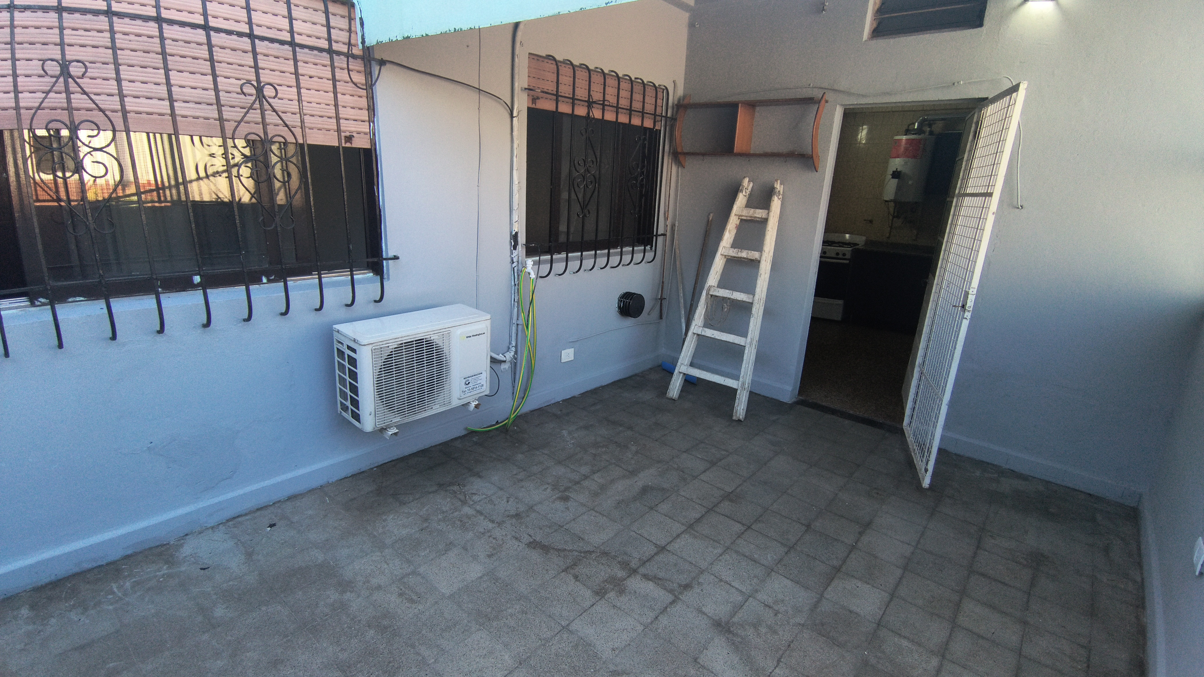 Departamento de 3 ambientes en 1 piso en Tres de Febrero