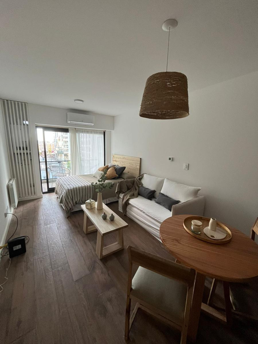 Furnished studio apartment in Palermo