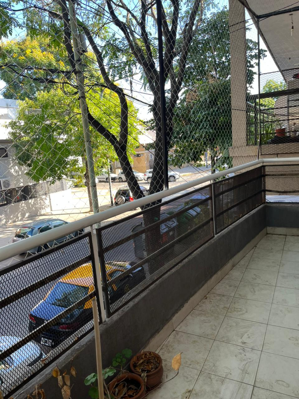 PH com 2 dormitórios em Monte Castro