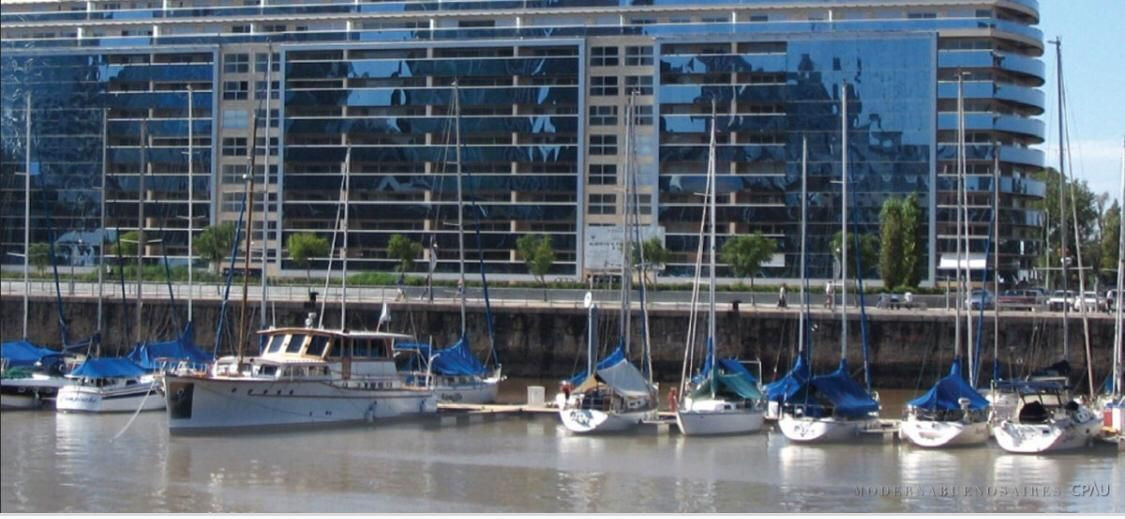Two-room apartment with balcony in Puerto Madero