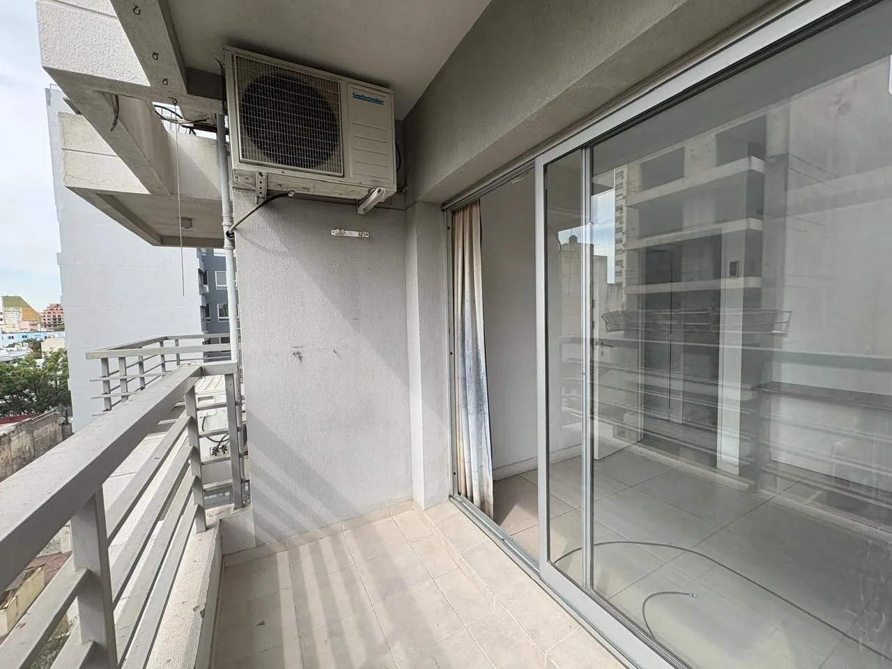 Квартира-студия с балконом в Coghlan