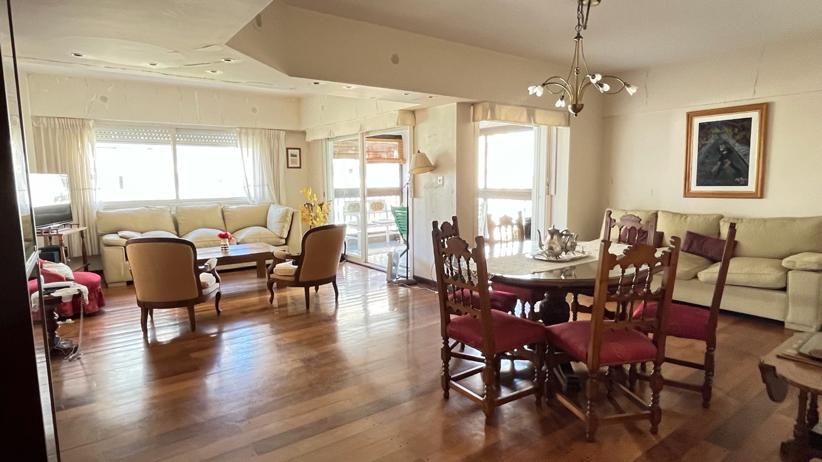 Apartamento de três quartos em Olivos