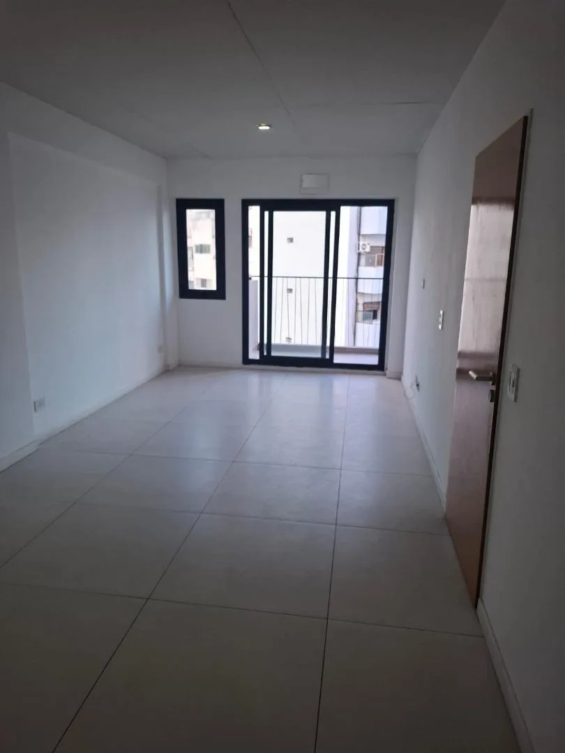 Kitnet de 1 quarto em Villa General Mitre com varanda