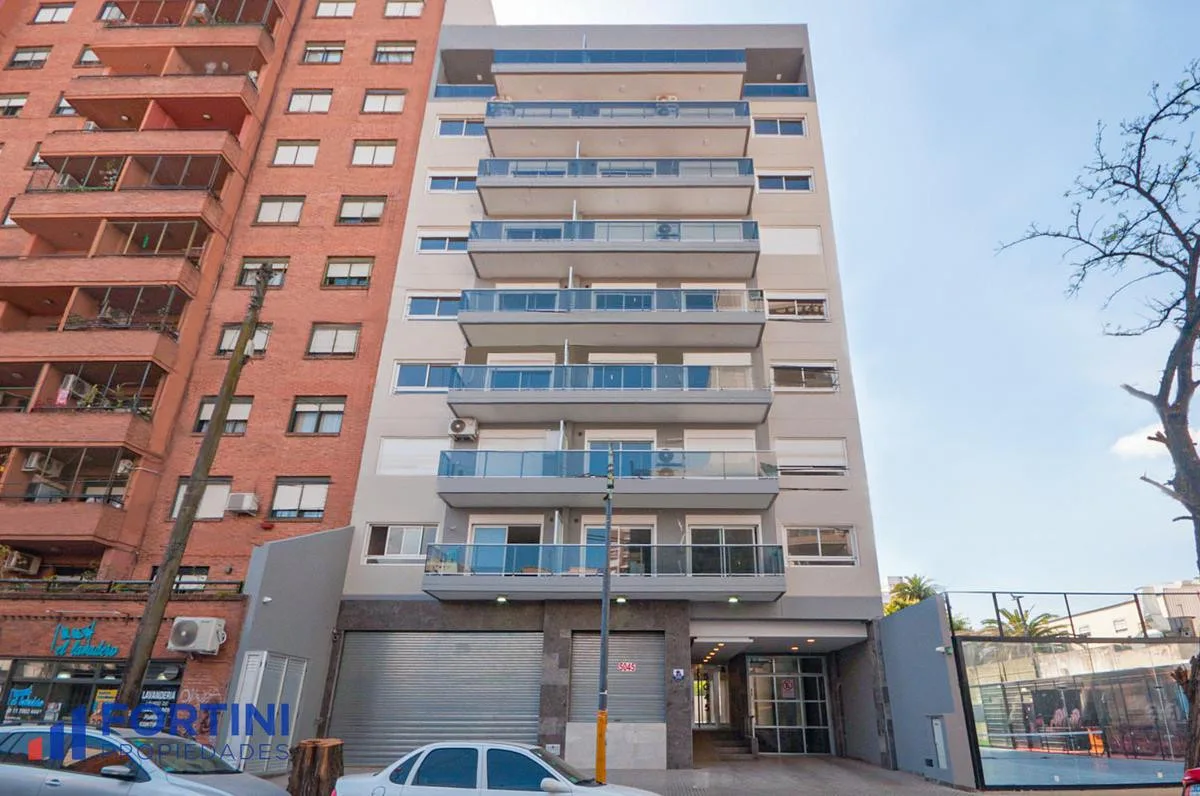 Apartamento de dois ambientes com 1 quarto e vaga em Villa Ballester