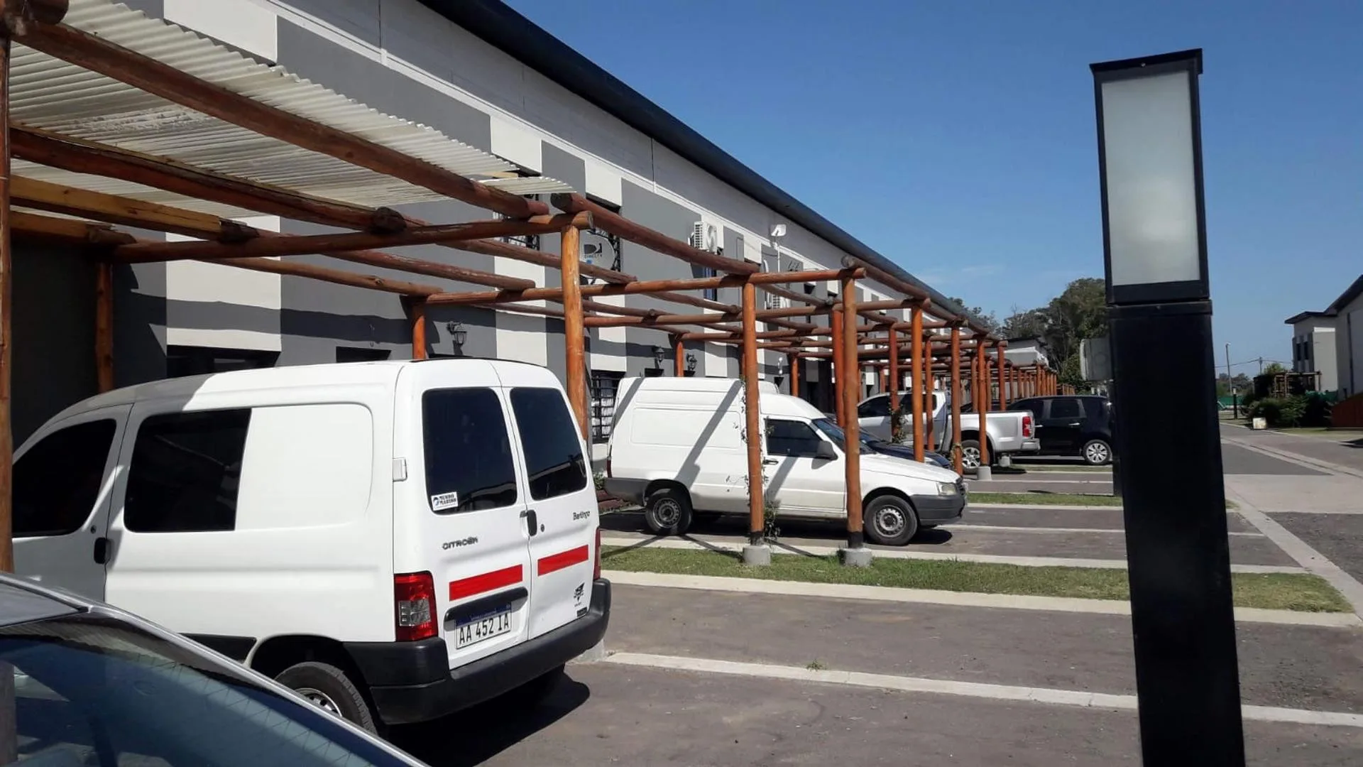 Casa en Alquiler en Umbrales De La Merced, Countries y Barrios Cerrados en Moreno