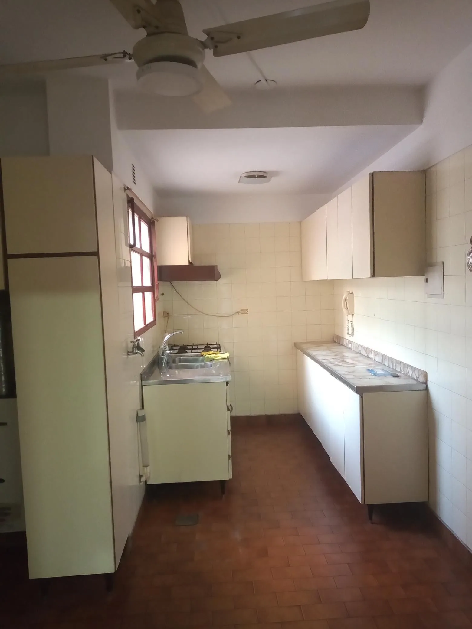 Apartamento de três ambientes com 2 dormitórios em General San Martín