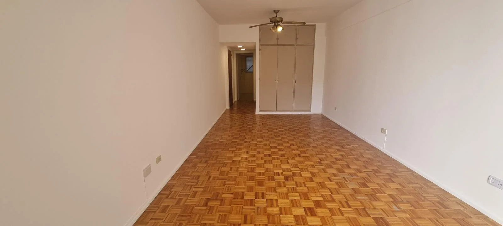 Kitnet com cozinha separada em Palermo