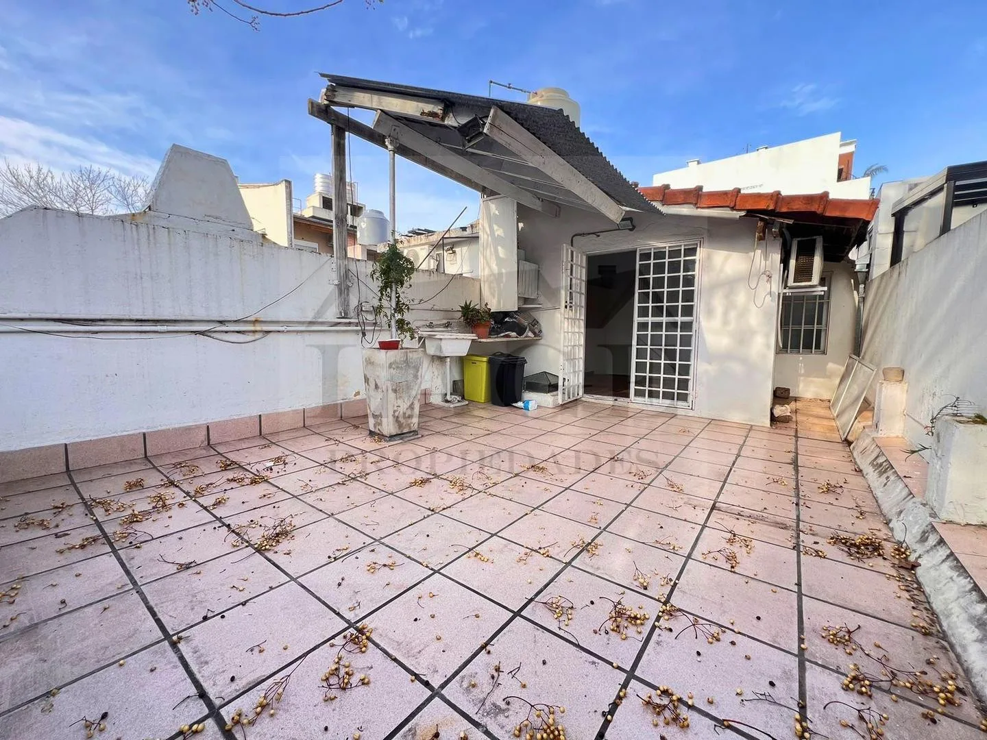 PH с 2 спальнями и террасой в Coghlan