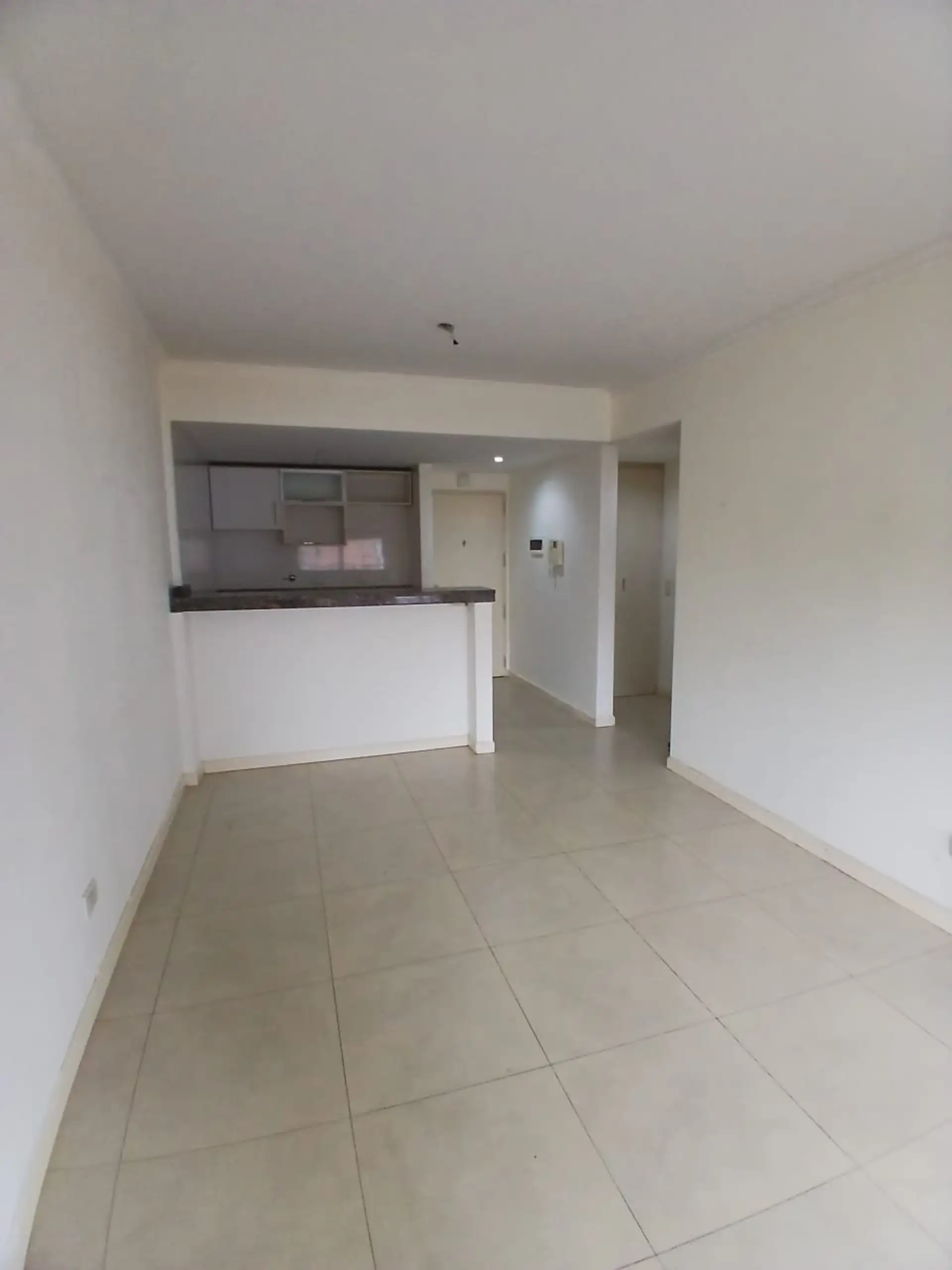 Departamento de 2 ambientes con balcón en Flores