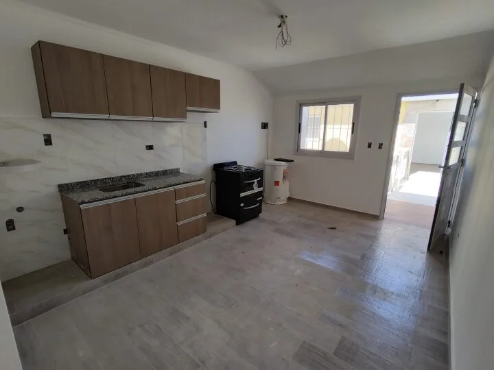 Departamento en Alquiler en Barrio Manzanares, Villa Luzuriaga