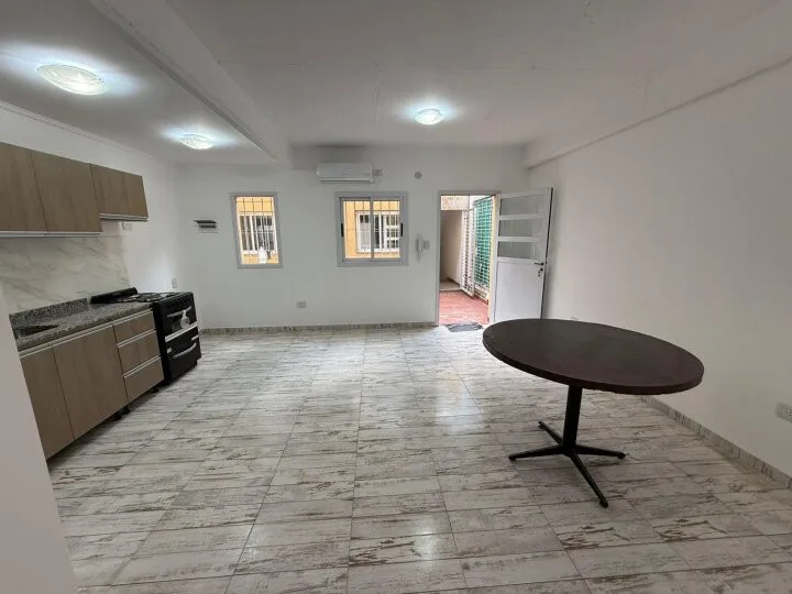 Departamento en Alquiler en Barrio Manzanares, Villa Luzuriaga