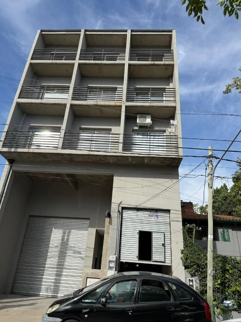 Kitnet novo (nunca habitado) em Hurlingham