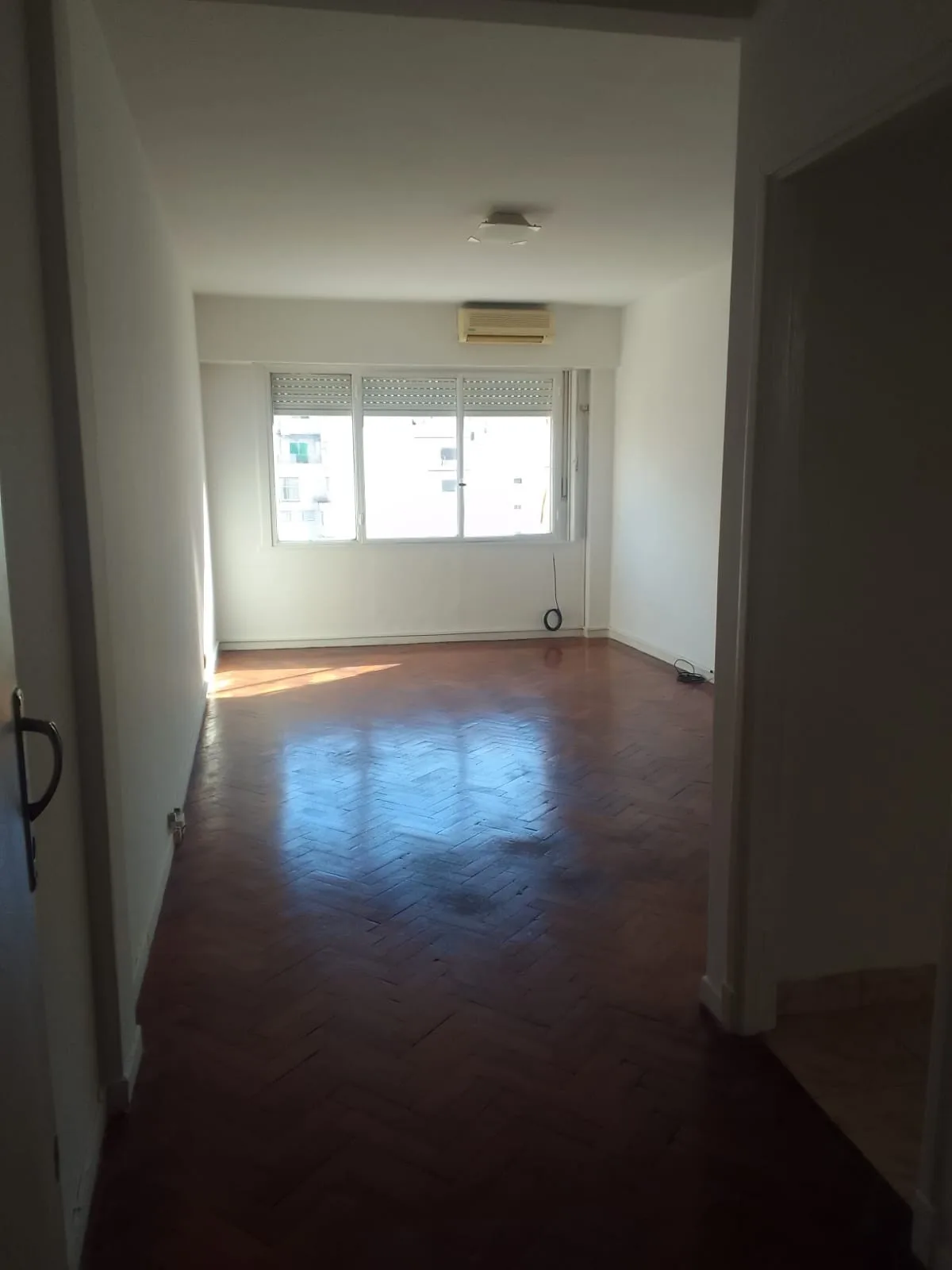 Departamento de 3 ambientes en Flores