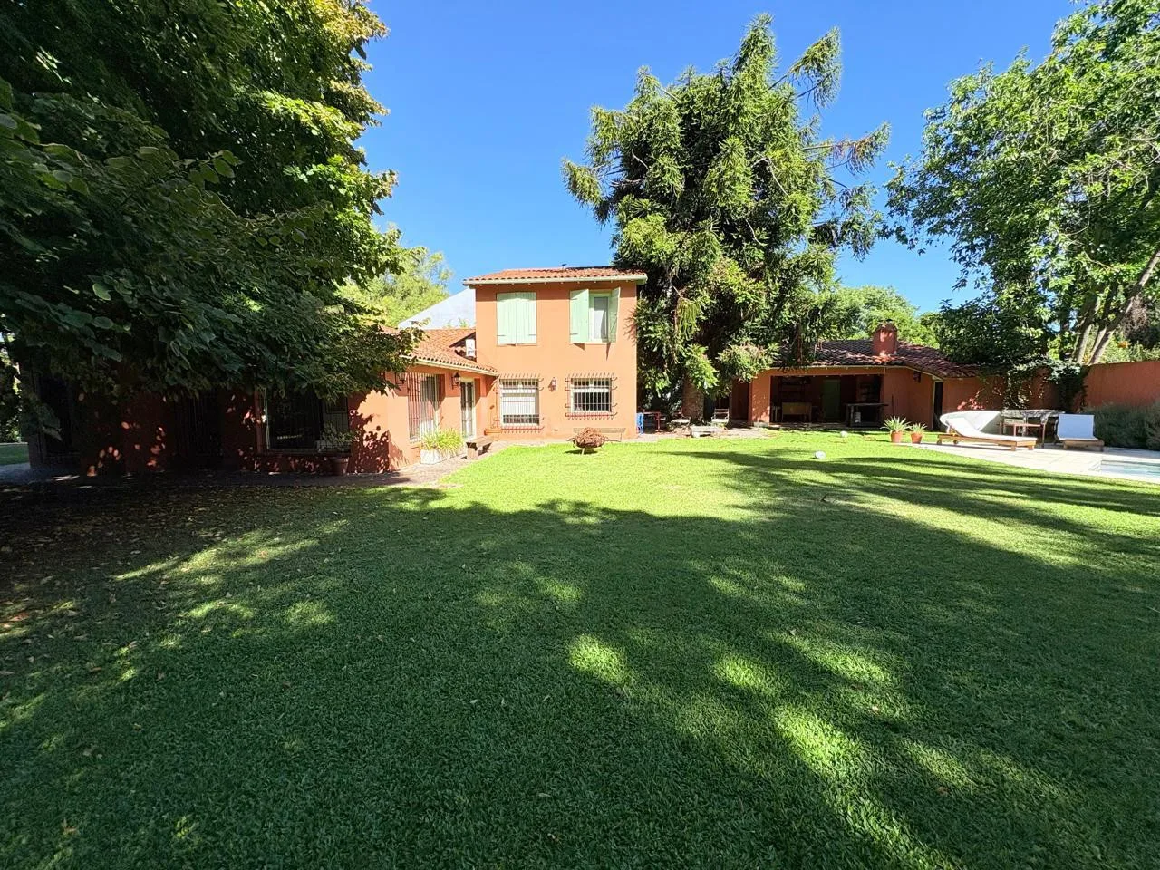 Casa de 5 dormitorios en Beccar