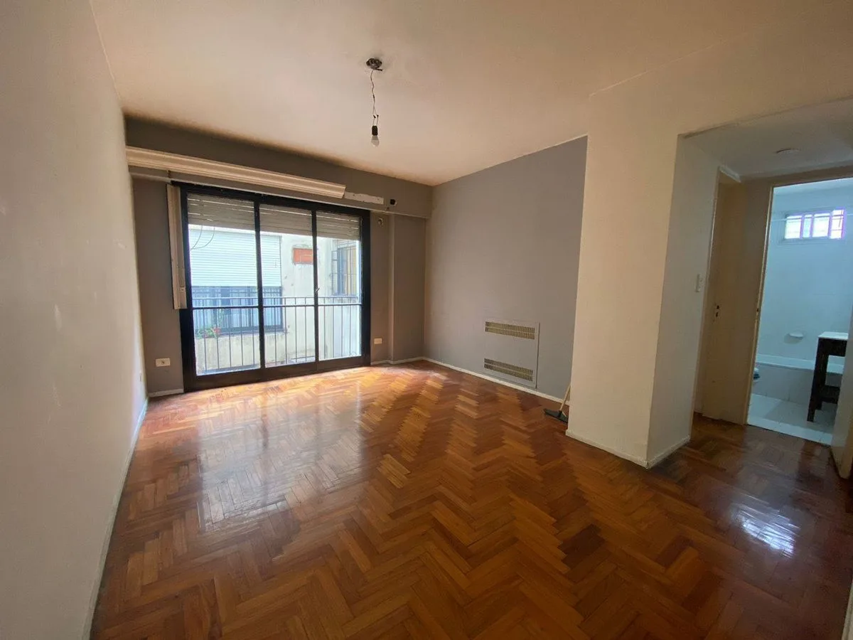 Two-room apartment with office space in San Nicolás